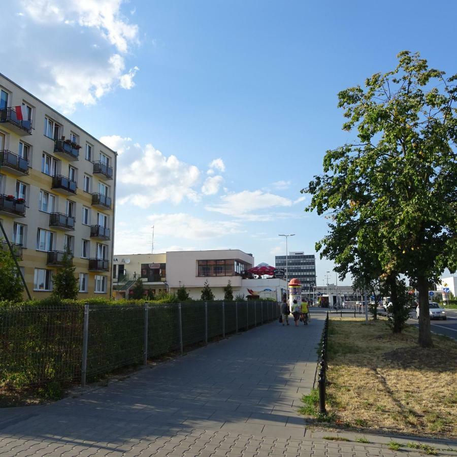 Mieszkanie 4-Pokojowe W Toruniu Przy Umk Exterior photo