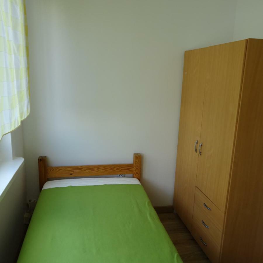 Mieszkanie 4-Pokojowe W Toruniu Przy Umk Exterior photo